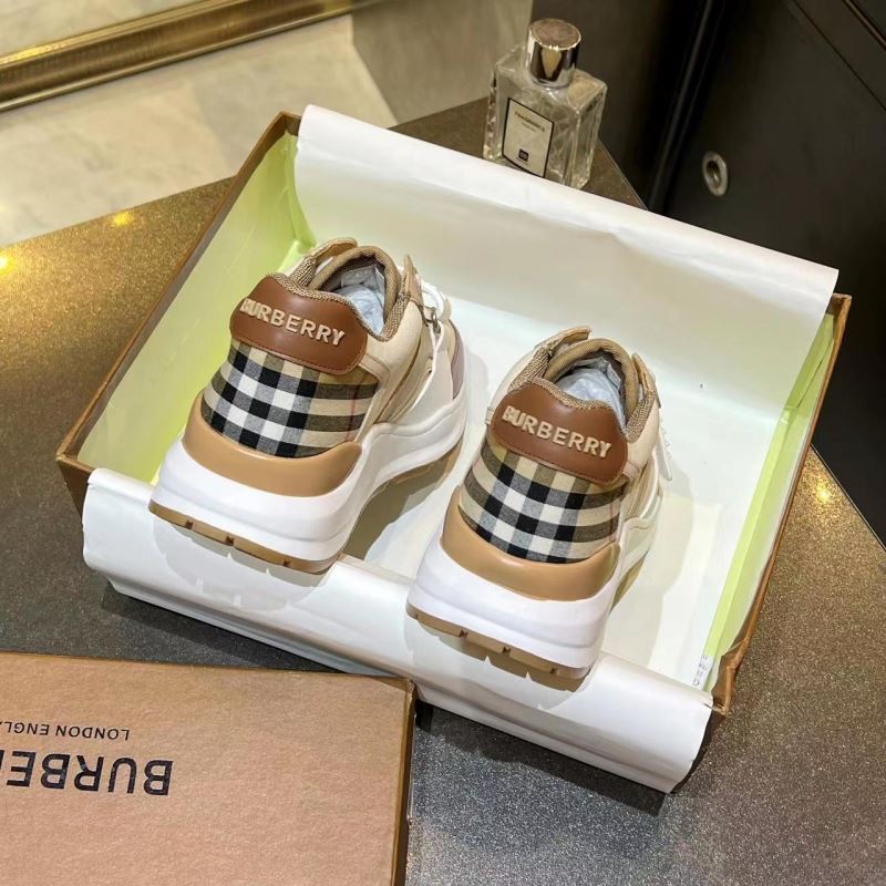 Burberry Low Shoes